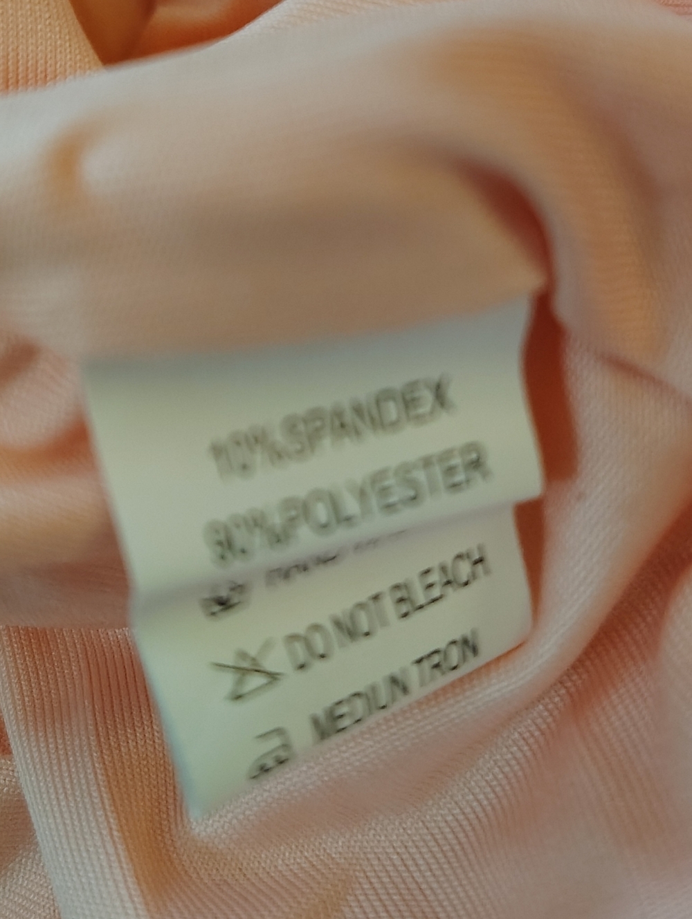 ⭐🆕Pink Ruched Mini Dress - Picture 5 of 7